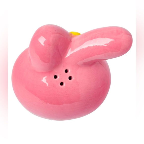 NIB: Hello Kitty And My Melody 3D Sculpted Ceramic Salt and Pepper Shaker Set - Picture 9 of 11